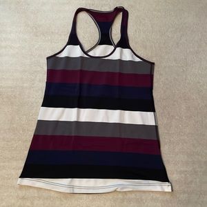 Lululemon tank, 12